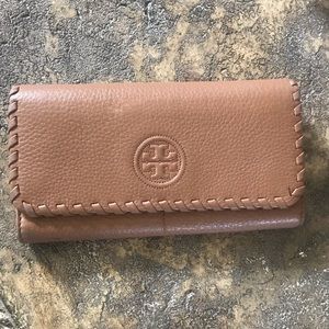 Tory Burch tan leather wallet
